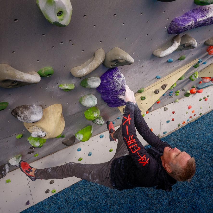 kenny granite rail